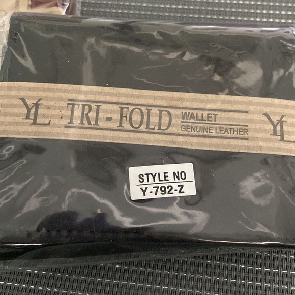 Men wallets - Picture 2 of 2